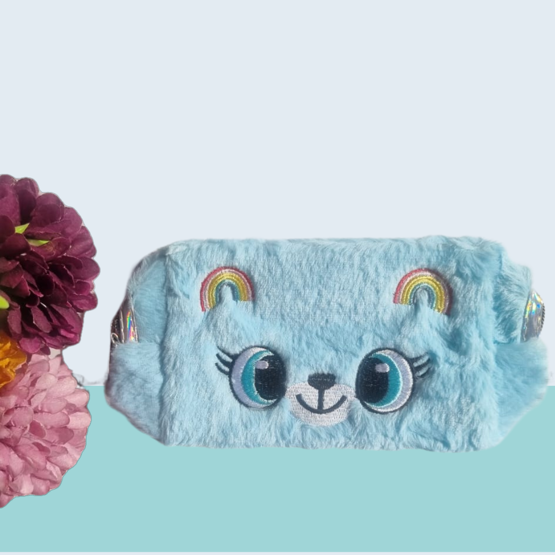 Feather Multipurpose Pouch Cat