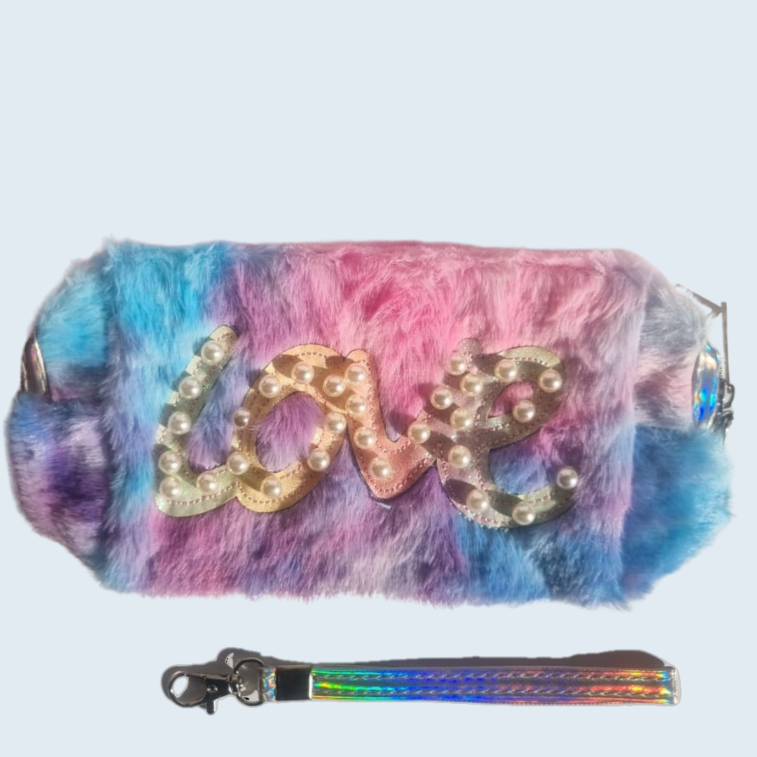Feather multipurpose pouch love