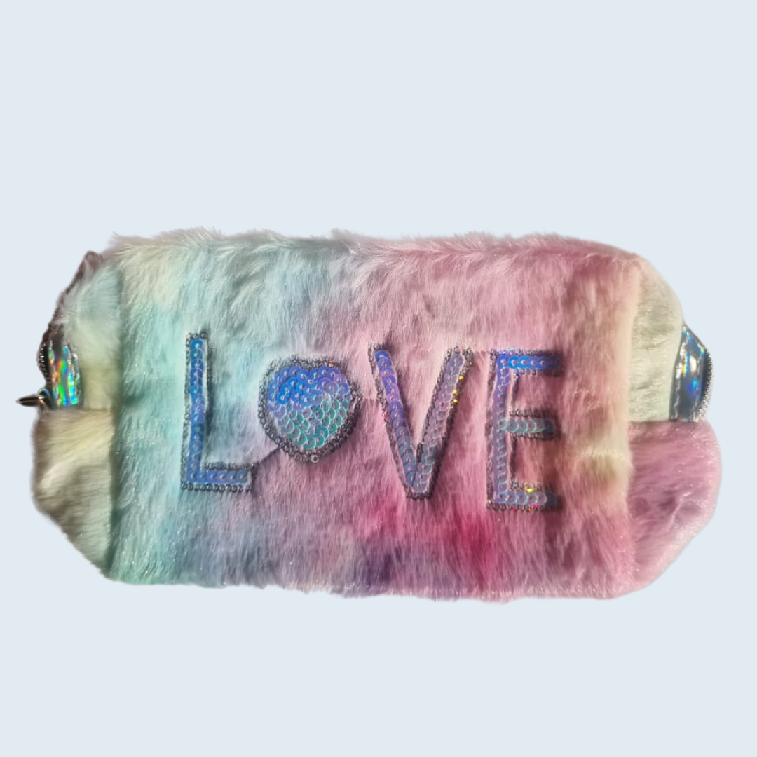 Feather multipurpose pouch love